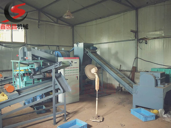 客戶(hù)訂購(gòu)的銅米粉碎機(jī)已投產(chǎn)使用